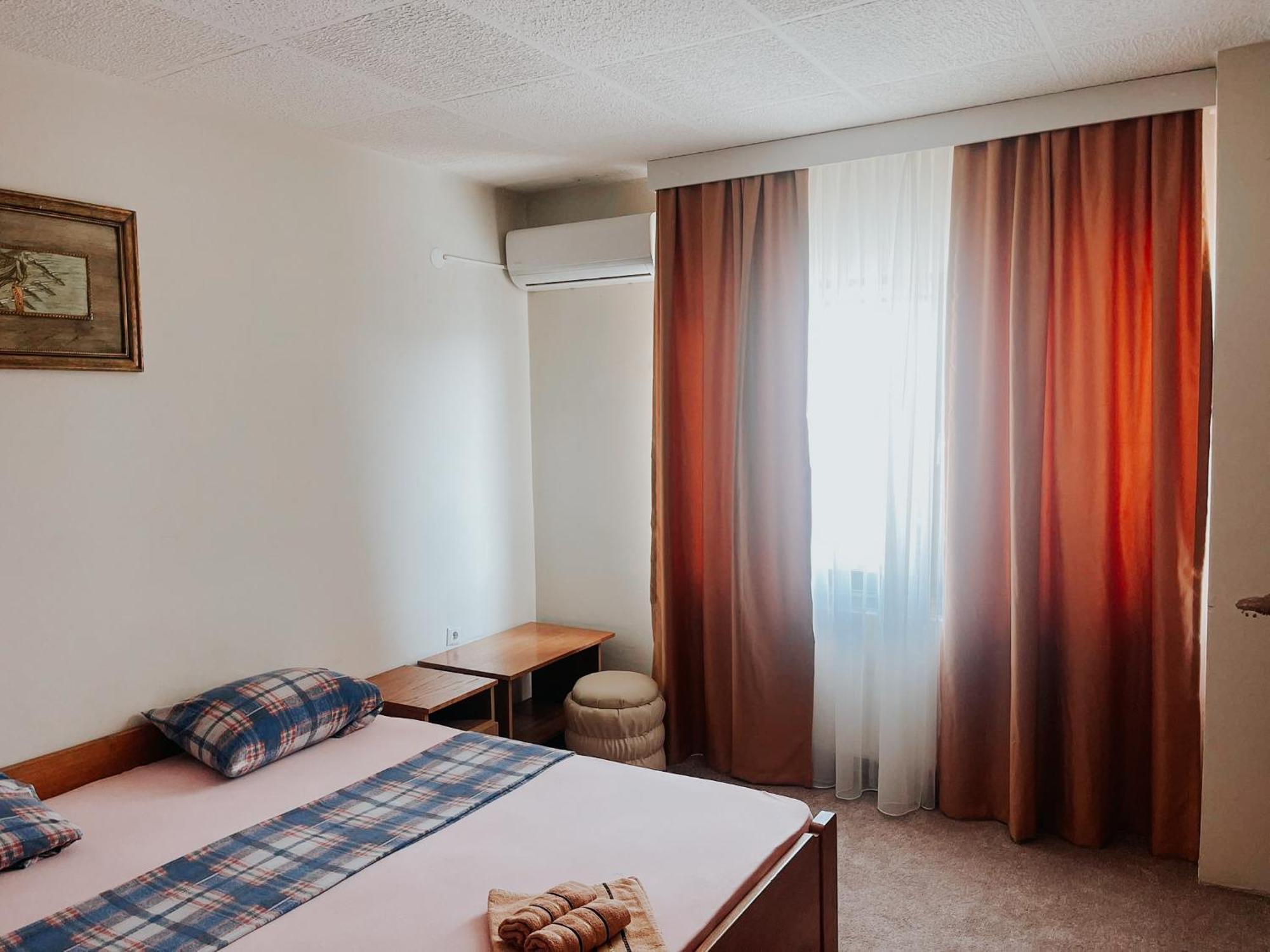 Motel Daco Vitez Eksteriør bilde