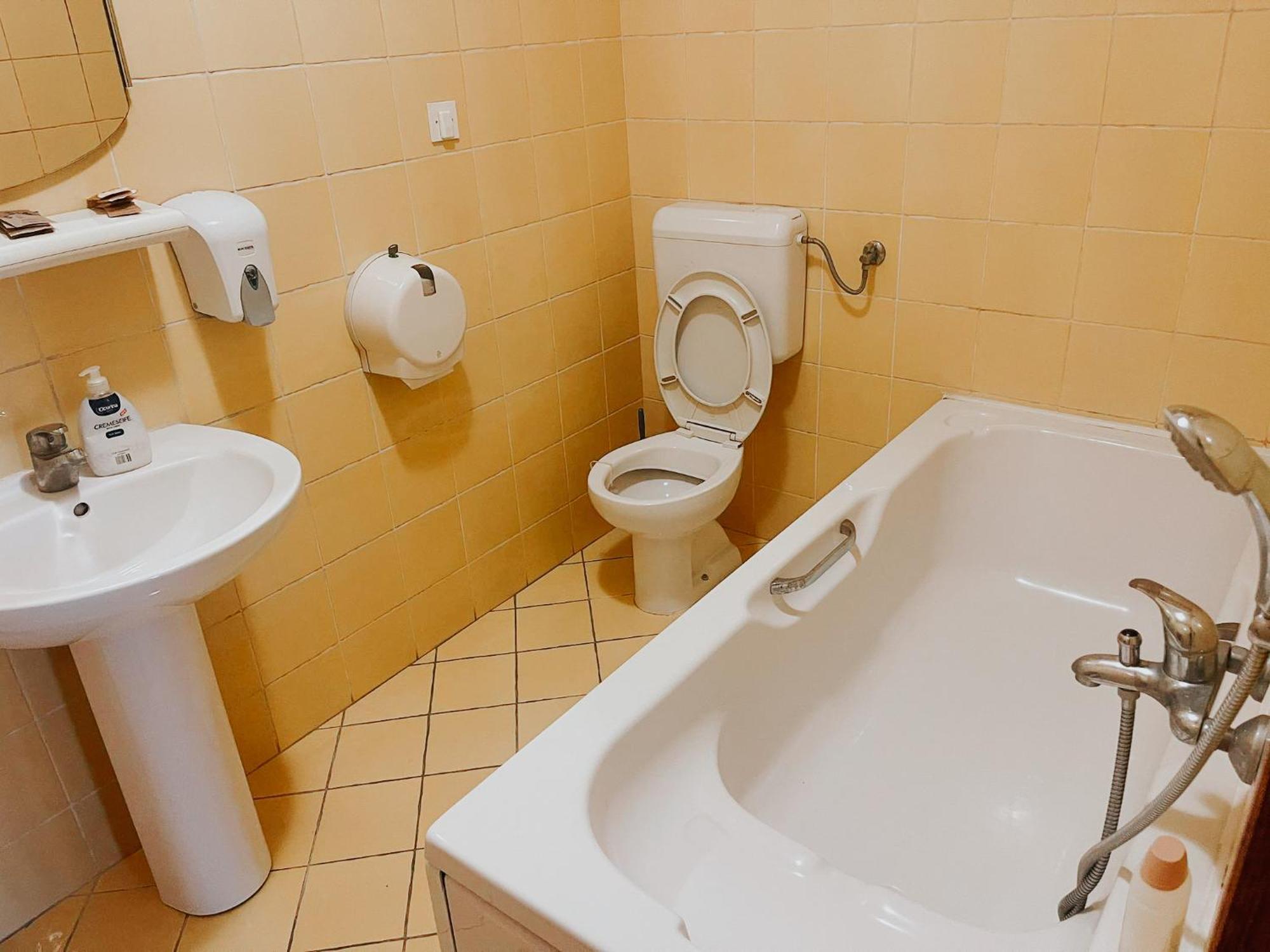 Motel Daco Vitez Eksteriør bilde