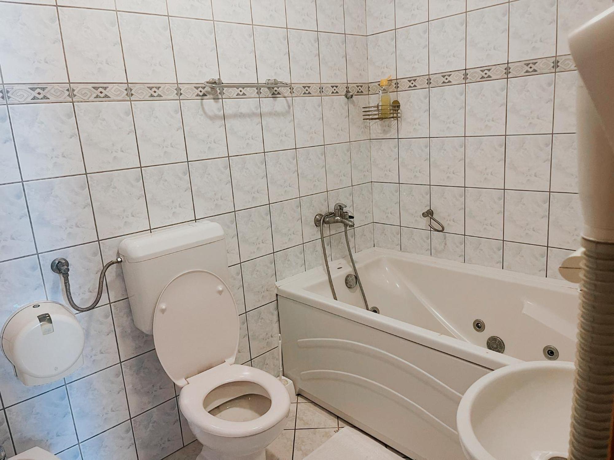 Motel Daco Vitez Eksteriør bilde
